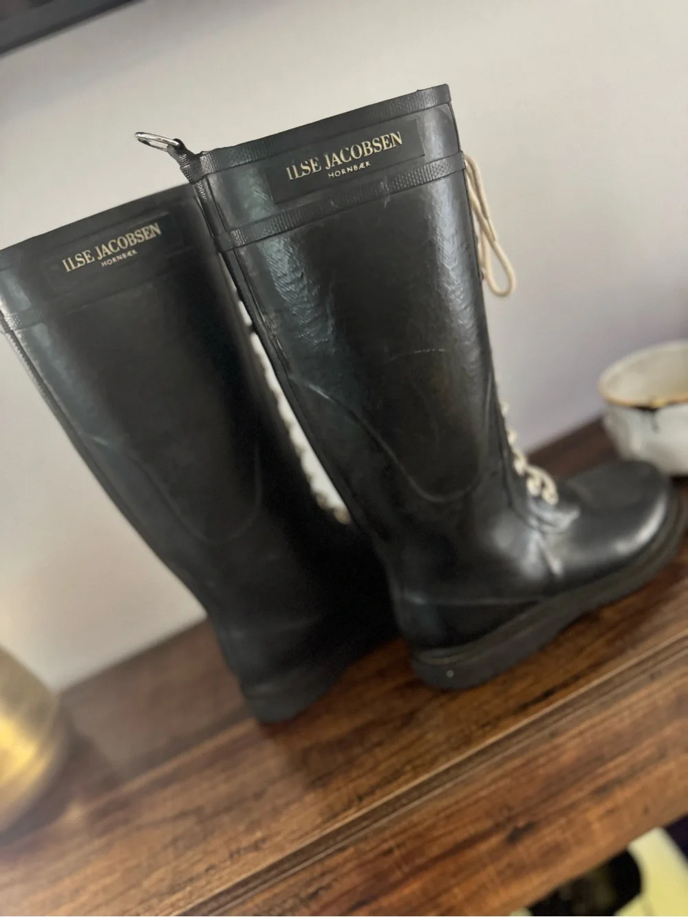Ilse Jacobsen tall black